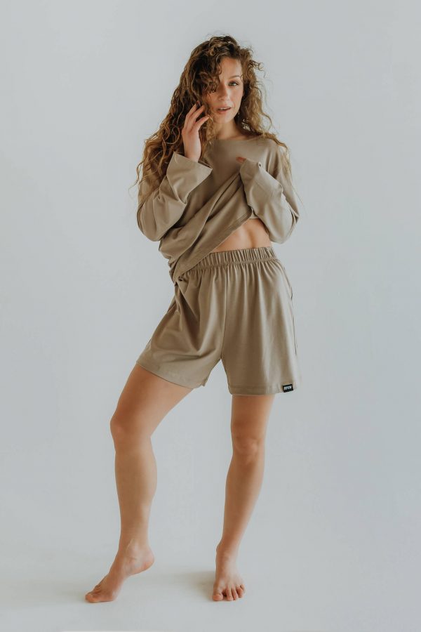 High Waisted Bamboo Flowy Shorts / BEIGE - Image 3
