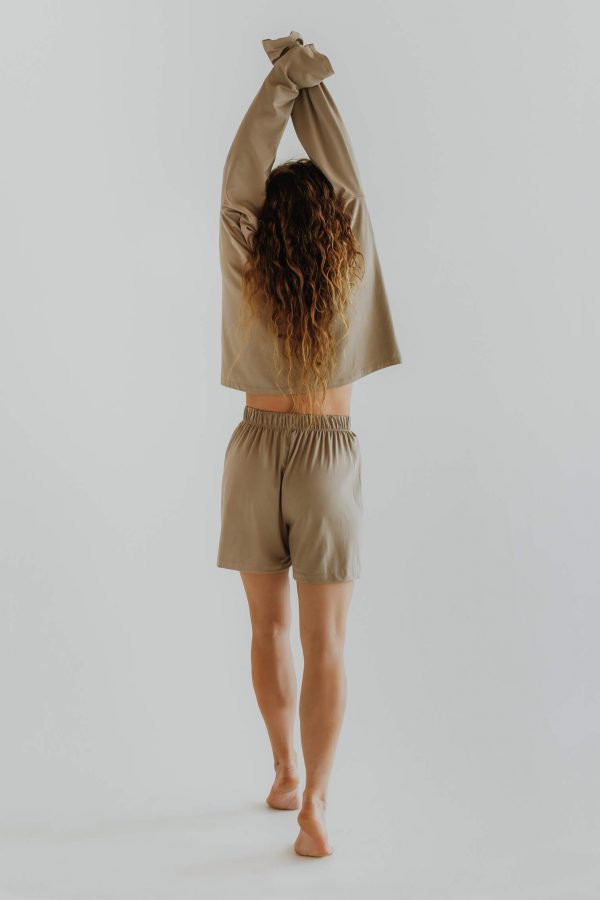 High Waisted Bamboo Flowy Shorts / BEIGE - Image 4
