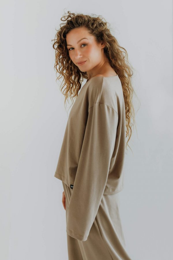 Bamboo Oversized Crop Top / BEIGE - Image 4
