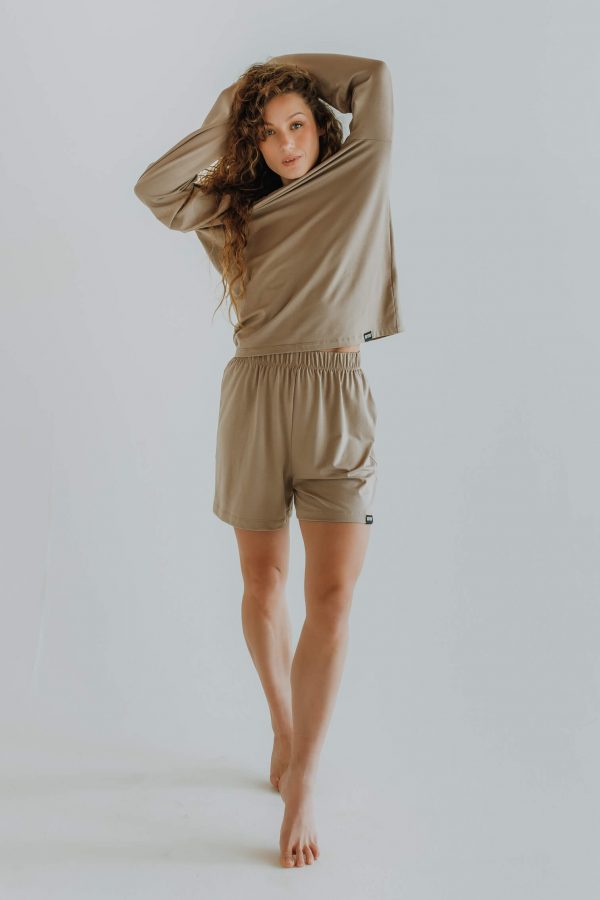 High Waisted Bamboo Flowy Shorts / BEIGE